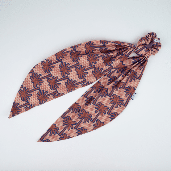 Long tail scrunchie palmeraie