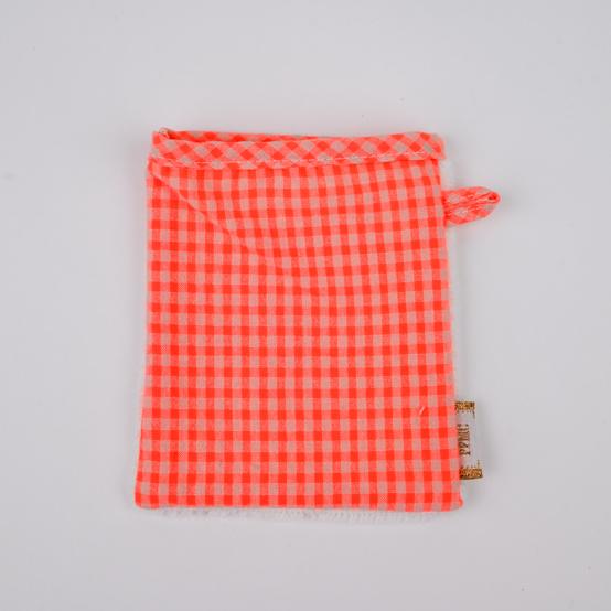 Make-up Remover Glove neon orange gingham