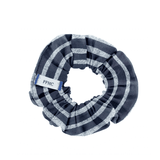 Small scrunchie striped silver dark blue
