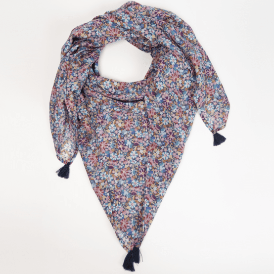 Pom pom scarf bloom 70