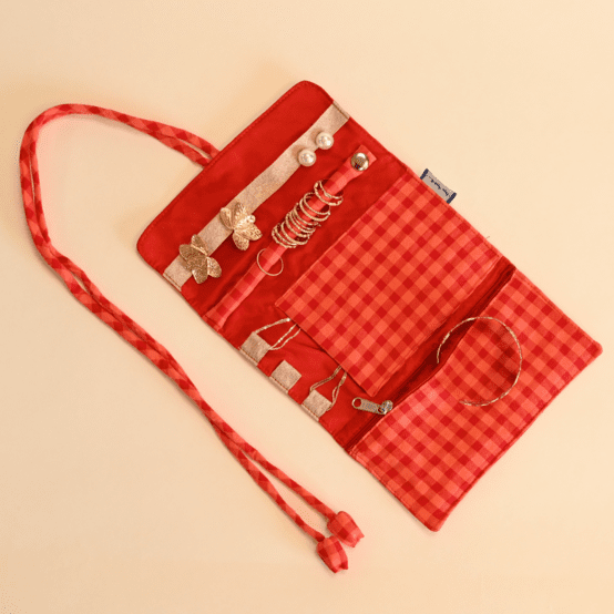 Jewelry pouch coral red gingham