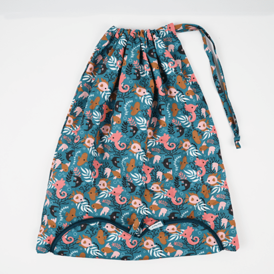 Lingerie bag sous l'océan