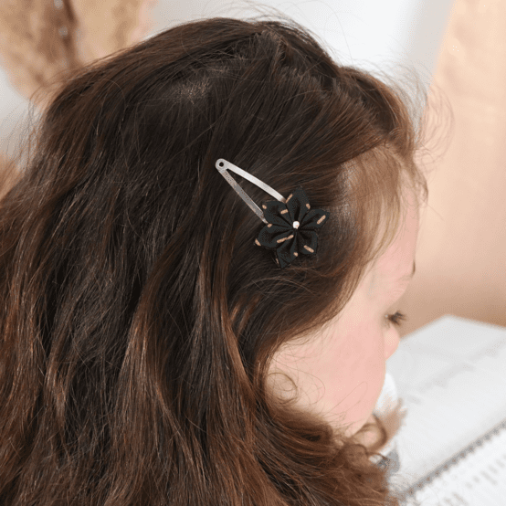 Star flower hairclip golden straw