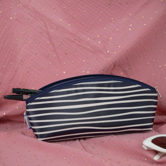 Pencil case striped  ivory navy