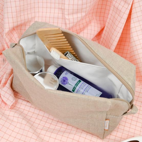 Rectangular toiletry bag golden linen