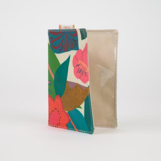 Passport cover fleurs des iles