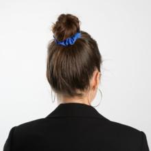 Small scrunchie navy blue