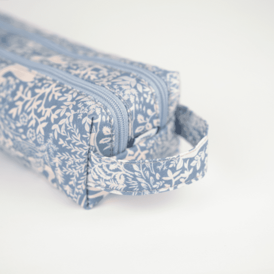 Double compartment school kit toile de biche