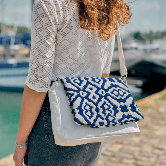 Square flap of saddle bag  jacquard bleu