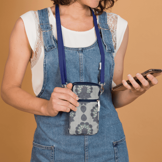 Length removable strip  bleu cobalt