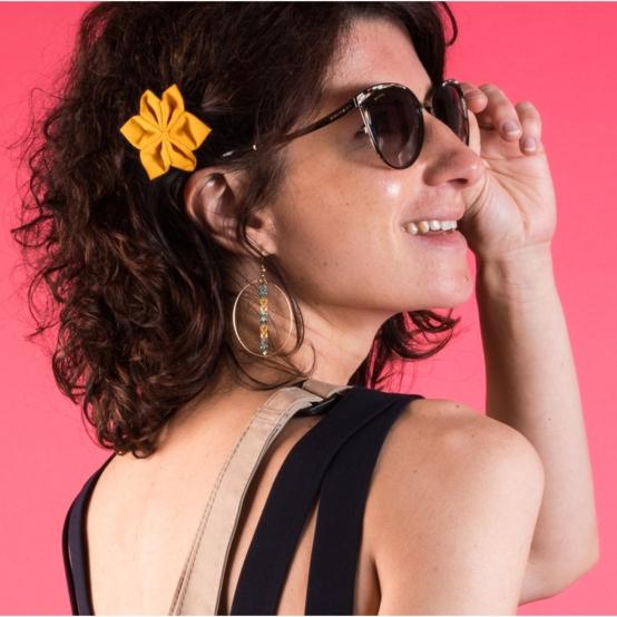 Star flower 4 hairslide ochre