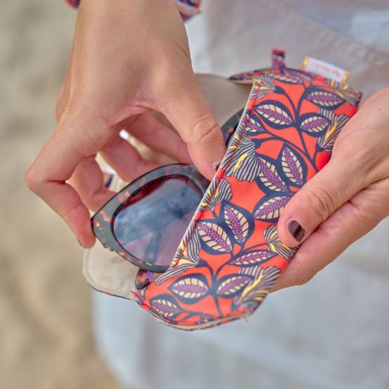 Glasses case calypso