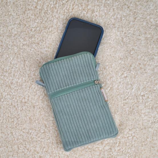 Quilted phone pocket lichen corduroy