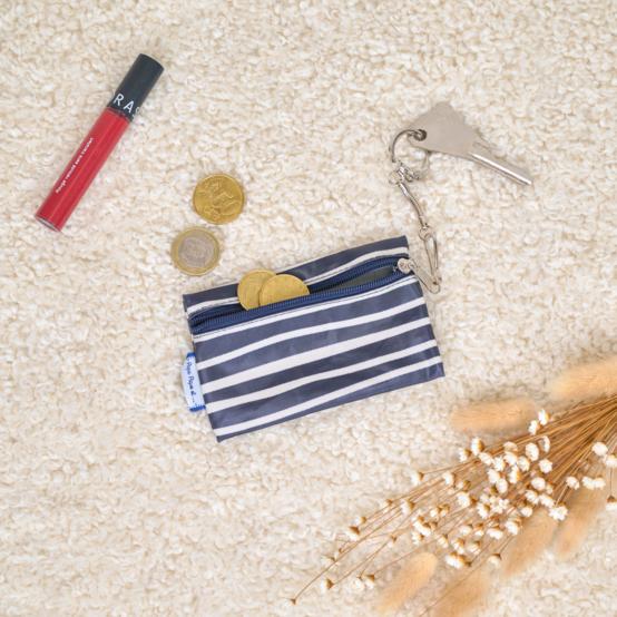 Keyring  wallet striped  ivory navy