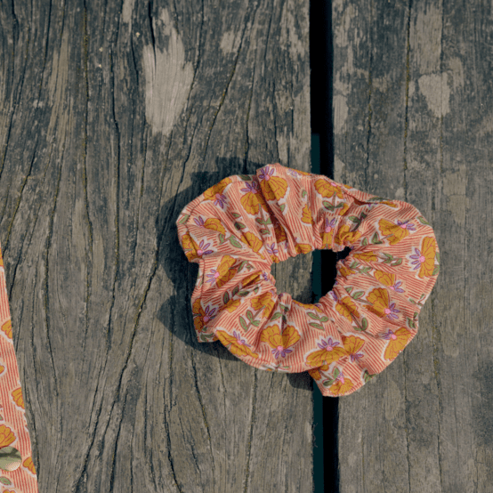 Scrunchie shanti
