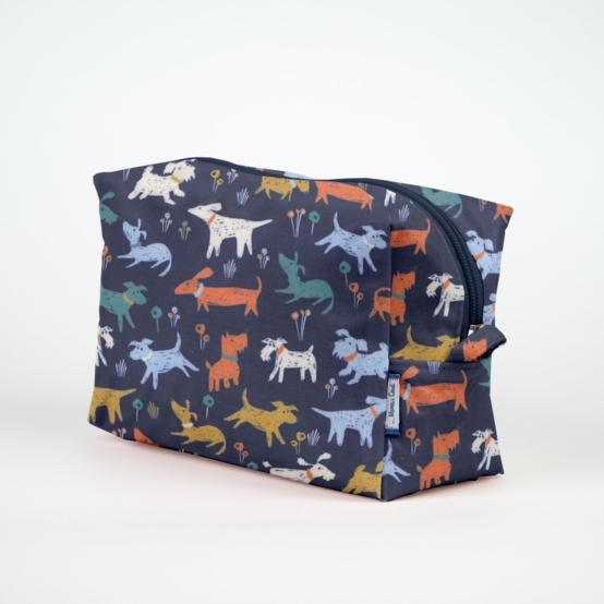 Rectangular toiletry bag copain canin
