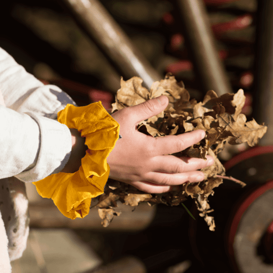 Scrunchie ochre