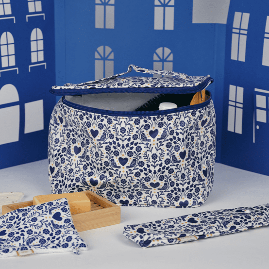 Large vanity scandinavia bleu