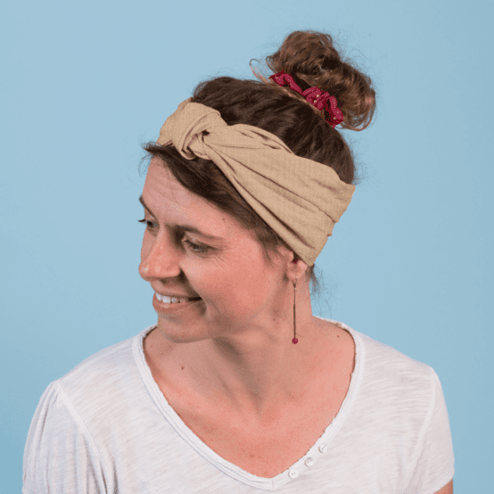Long tail scrunchie gaze pailletée camel