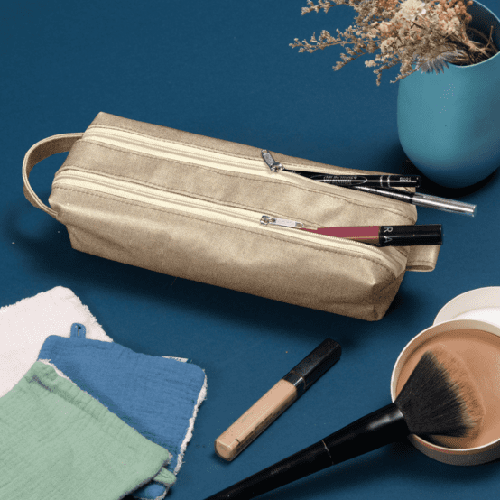 Double compartment school kit golden linen