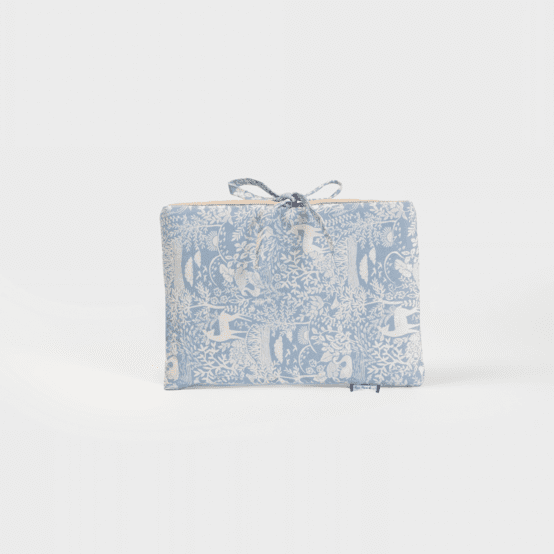 Small Book or E-Reader Sleeve toile de biche