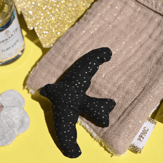 swallow clip glitter black