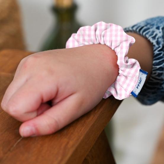 Mini Scrunchie pink gingham
