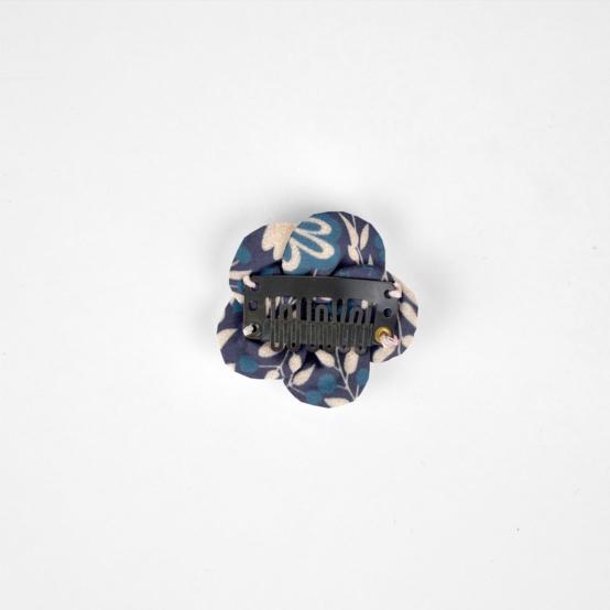 Mini Flower petal hair slide parade royale