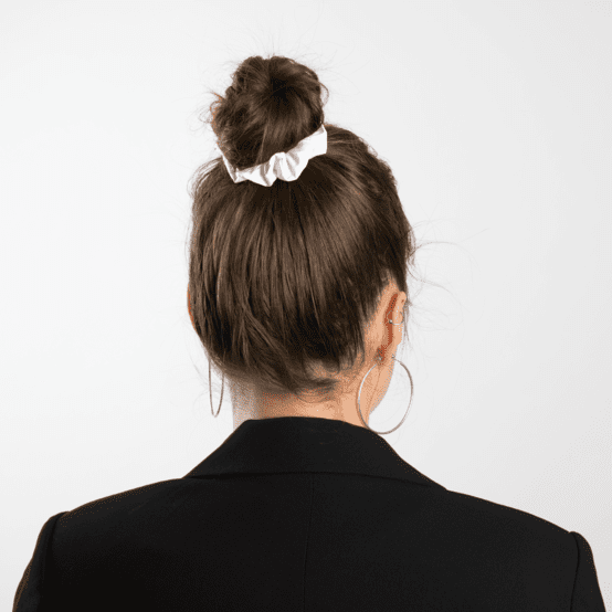 Small scrunchie light pink