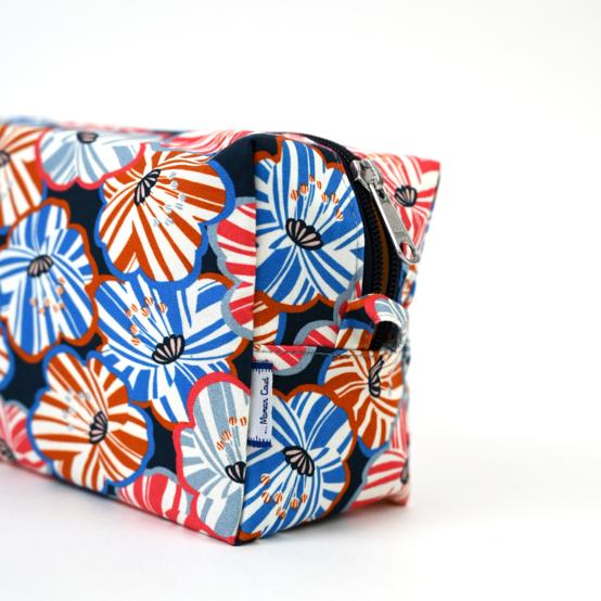 Rectangular toiletry bag anémones rayées