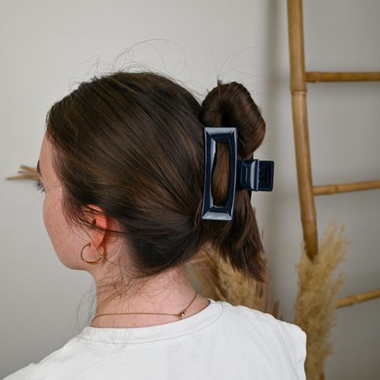 Large Rectangular Hair Clip lacquered navy