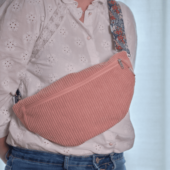 Banana bag blush pink corduroy