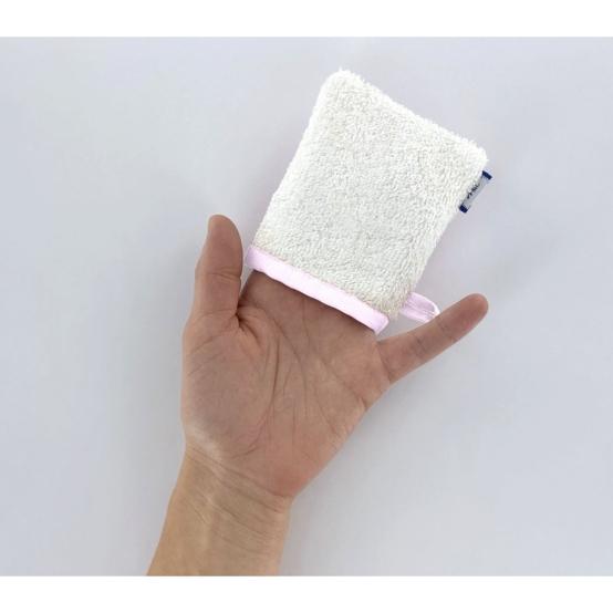 Make-up Remover Glove light pink