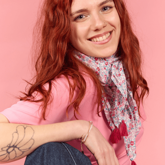 Pom pom scarf rose grenadine