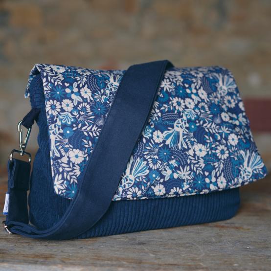 Square flap of saddle bag  parade royale