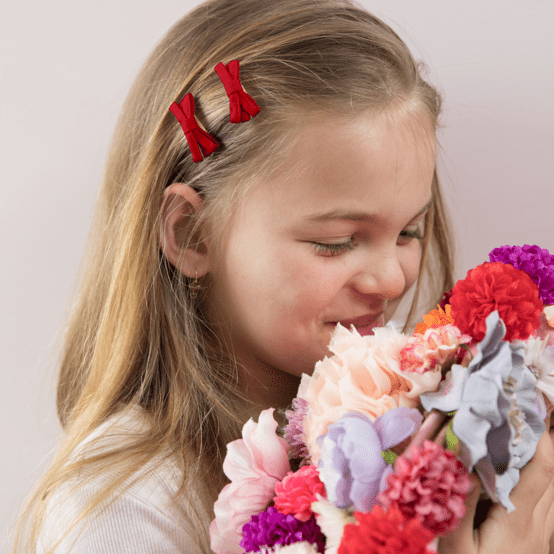 Ribbon hair slide red