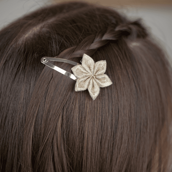 Star flower hairclip  glitter linen