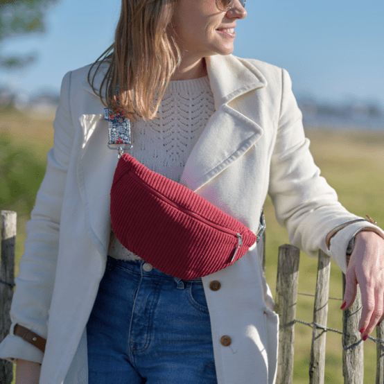 Small banana bag burgundy large corduroy