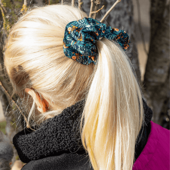 Scrunchie birdy