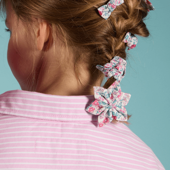 Star flower hairslide rose grenadine