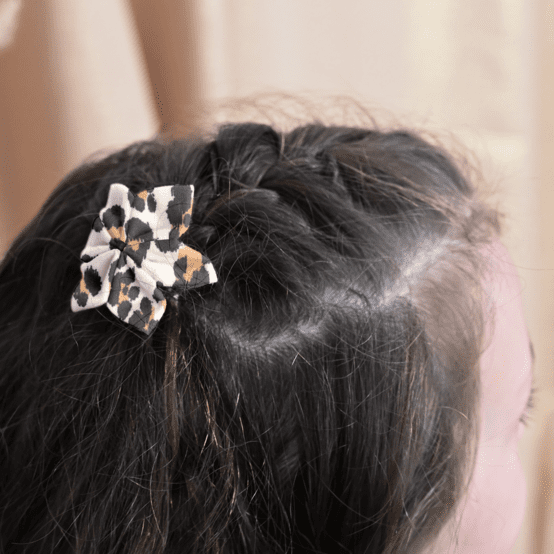 Star flower hairslide leopard