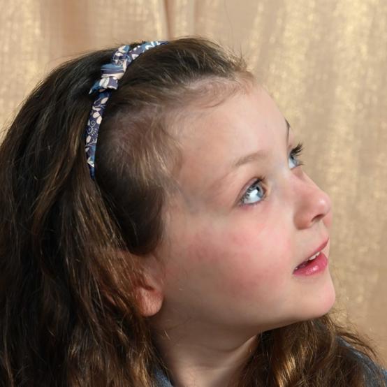 Thin headband parade royale