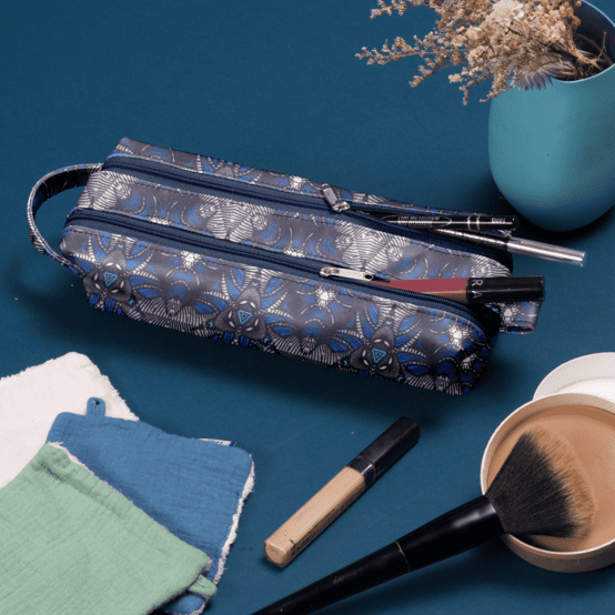 Double compartment school kit ethnique