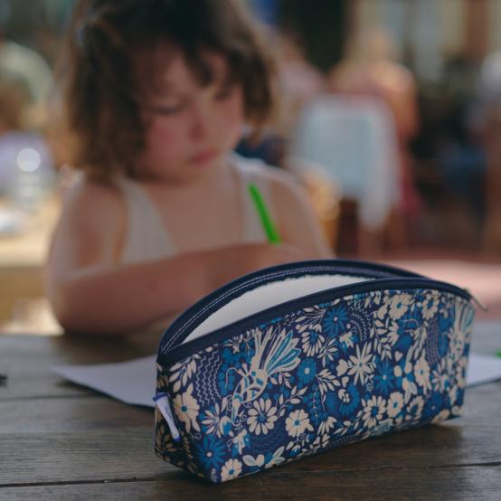 Pencil case parade royale