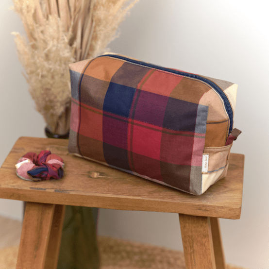Rectangular toiletry bag ruby lurex tartan