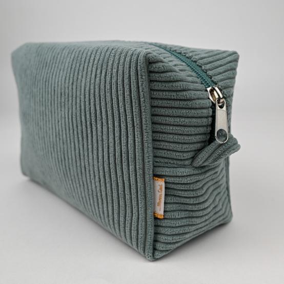 Rectangular toiletry bag lichen corduroy
