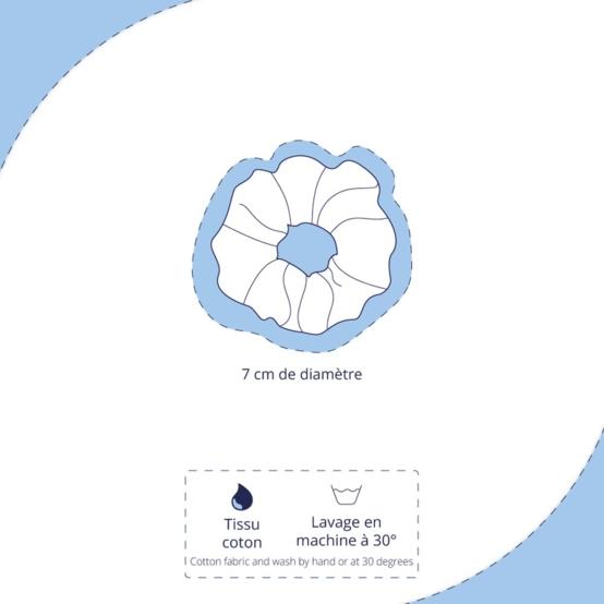 Small scrunchie white velvet