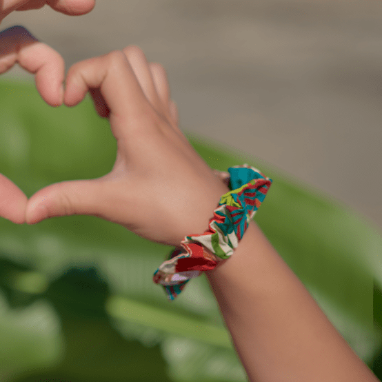 Small scrunchie fleurs des iles