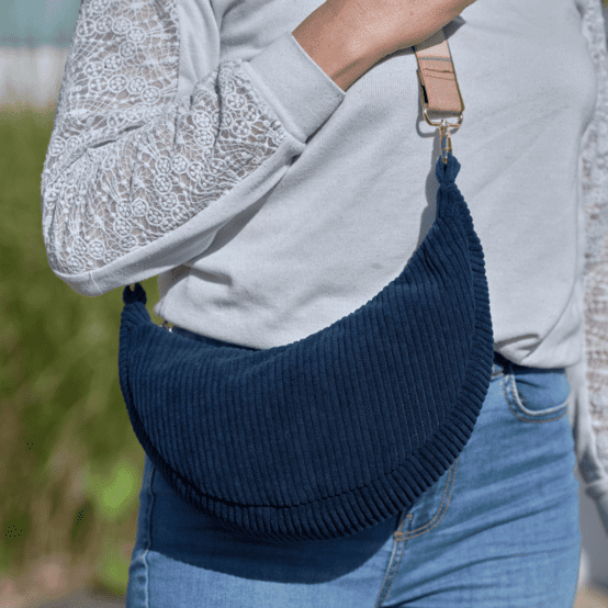 Half-moon bag large navy orduroy 