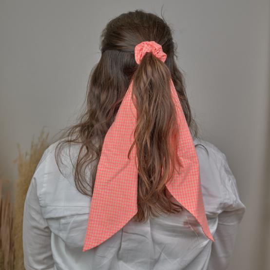 Long tail scrunchie neon orange gingham